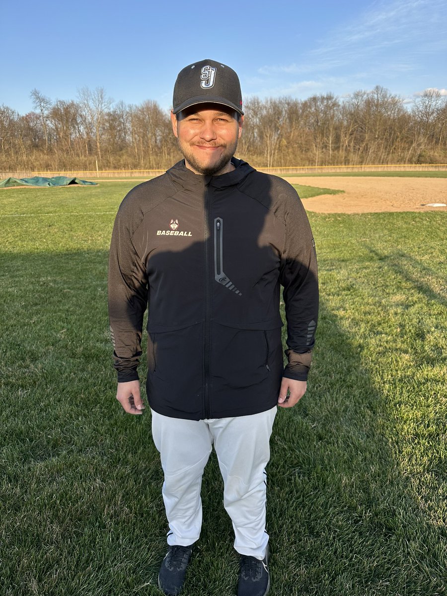 SaintJoeBsball's tweet photo. Freshman Huskies win!

Final: SJ 17 Career Academy 1

Congratulations to Coach Robbie Berger on earning his first career win as a high school head coach! https://t.co/EE9mC16EUP