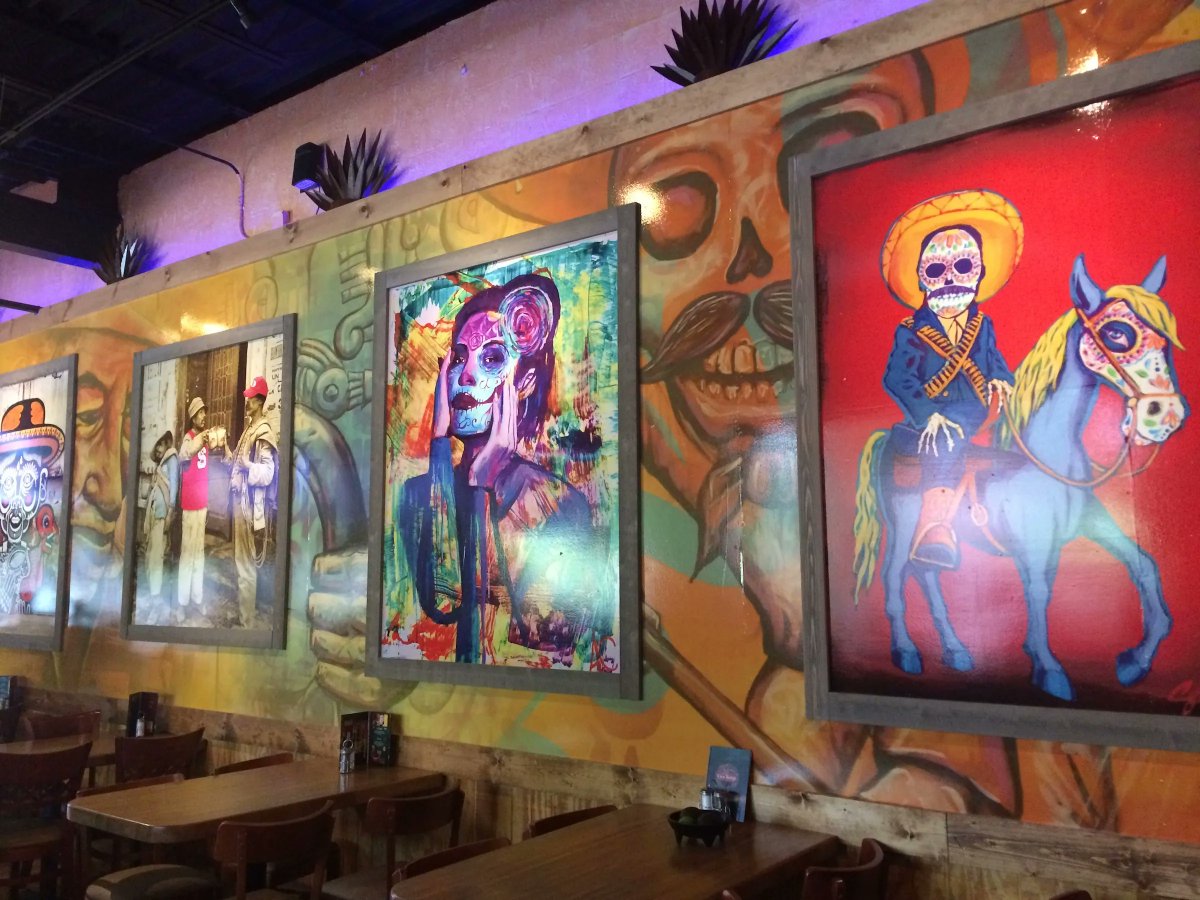 TriangleSavings's tweet photo. 🌮🔥 $2 TACO TUESDAYS?!

📍 Coco Bongo | Hillsborough St.
🗓️ Every Tuesday
💸 No catch — just good food

Want more local steals like this?
👇 Sign up free
https://t.co/90uIYZ7UKx https://t.co/ffIq589sC8