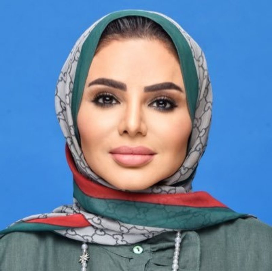 #وزيرة_الشؤون
بنت الكفو ماهي بحاجه للامداح
عن مدحها يكفي لهاصيت ابوها.ولا همها العذال ومن جا ومن راح متفرده بالوصايف كل ابوها#الدكتوره_امثال_الحويله
تستاهل الدعم والتأييد 
المكان المناسب للشخص المناسب قمة الرقي 
و التفهم والاحترام والأخلاق 
موفقه يارب من تميز لي تميز انتي كفو