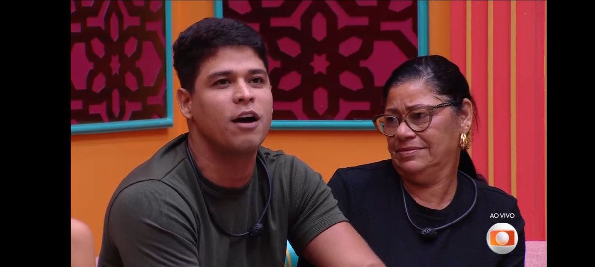 vaniafofuxa's tweet image. Pode Saiir 2?  #modoturbo @bbb #bbb hahaha #RENATACAMPEA