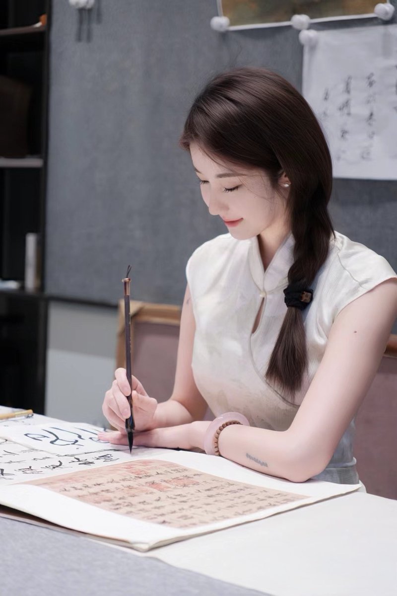 江山看不尽，最美还是你。