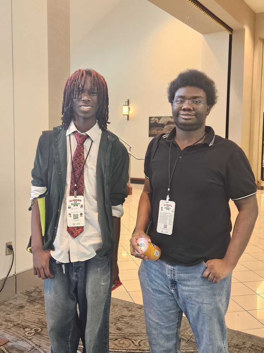TCTACompSci's tweet photo. These 2 spoke at the AL CS Summit today about why data literacy is important for ALL students, not just CS majors. Thanks to our @QuantHub family for making this possible! #csprofessionals #networking #internships #dataliteracy https://t.co/6G0BwwGPt3