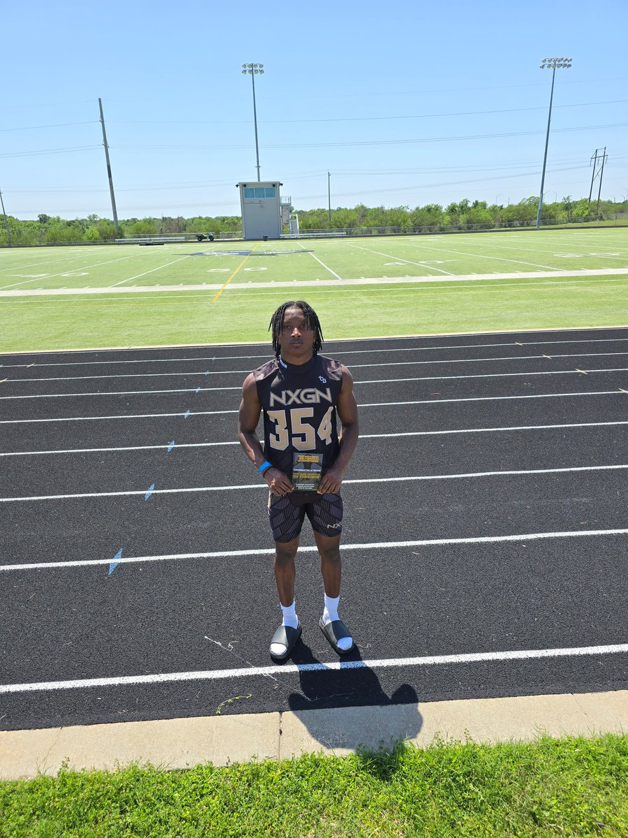 TaborisJoyceJr's tweet photo. Had a great time at the
@NxgnCamps
got the invite to ATL @theCoachLang @GEMCLASS_ https://t.co/J0G4G6FVuh