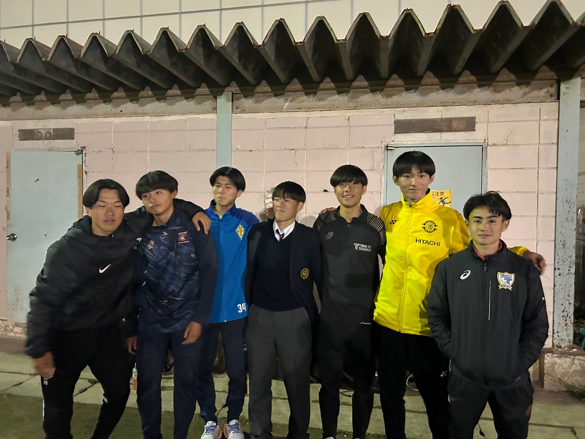 FChabilista's tweet photo. 高3OBが遊びにきました！
今年の活躍楽しみにしてます👍 https://t.co/aTSB8rNgS7