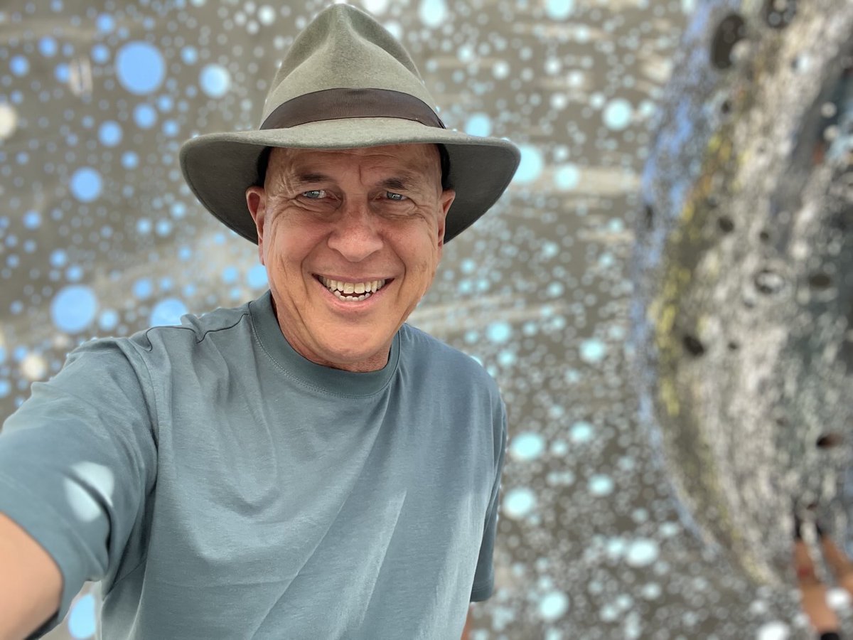 PeterGreste's tweet photo. THAT Hat! Is missing. A constant companion through my career as a correspondent, when I was arrested in Egypt and makes a cameo appearance above Richard Roxburgh’s head in #TheCorrespondent. Lost outside Frank restaurant in #Hobart, 6pm Monday April 14th. I’d love it back!! https://t.co/NXO9nKO7qk