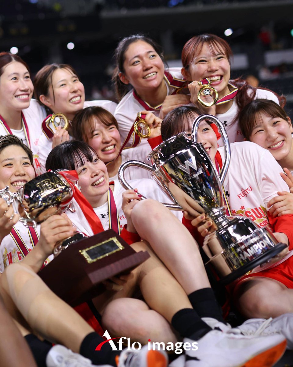 afloimages's tweet photo. 🏆 CHAMPIONS 🏆
#WLeague Playoff Final: #FujitsuRedWave defeats #DensoIris. 🏀
(2 of 2)
📸 @aflosport
#AfloImages #Editorial #WJBL #WLeagueFinal #BasketballJapan #バスケ #女子バスケ #Wリーグ #町田瑠唯 #富士通レッドウェーブ #デンソーアイリス #宮澤夕貴 #高田真希 #林咲希 https://t.co/Dgbb5Zvuuz