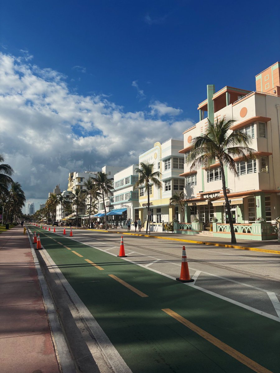 daanielaeman's tweet photo. 📍miami 🤌🏽🤍 https://t.co/UAO1xPlo9W