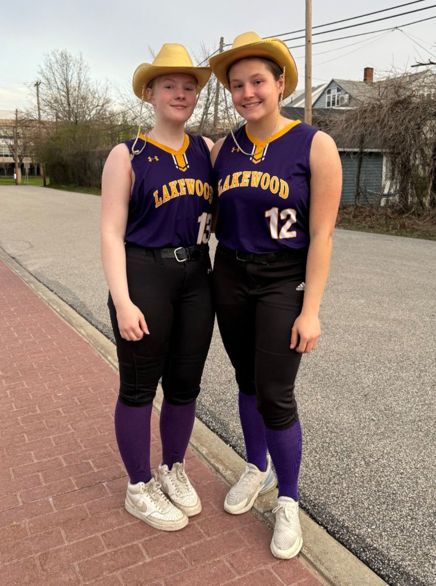 Final
Lakewood 4
Westlake 3

Crazy bottom of the 7th but Lakewood holds on for the win!! 
Bailey Shipley clears the bases with a double in the 6th to put LKWD up 4

Comer was amazing at 1st. 

Bower K'd 8 and started great double play in the 6th!! 

#MUDITA