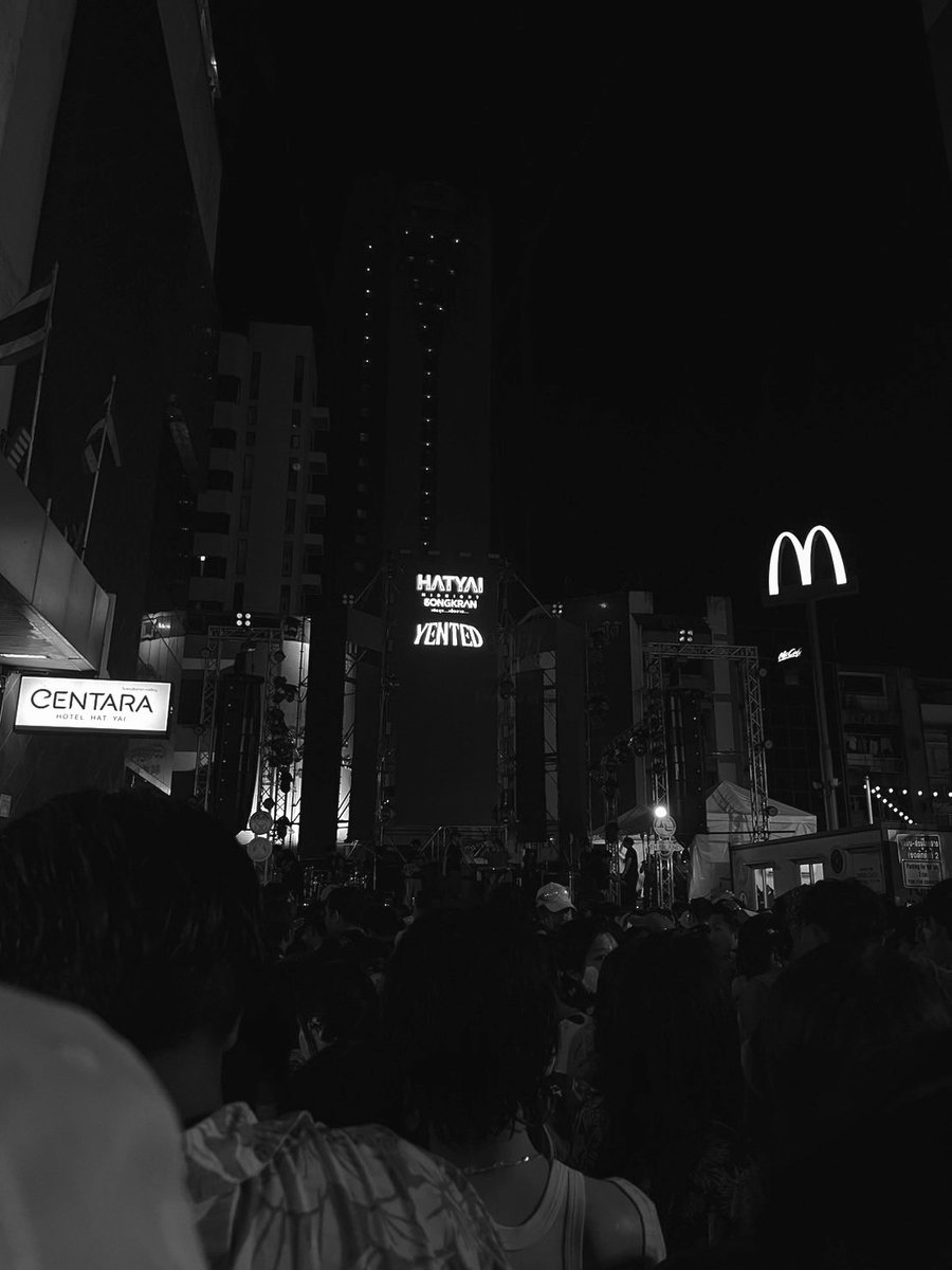 25 (@xesur9) on Twitter photo 