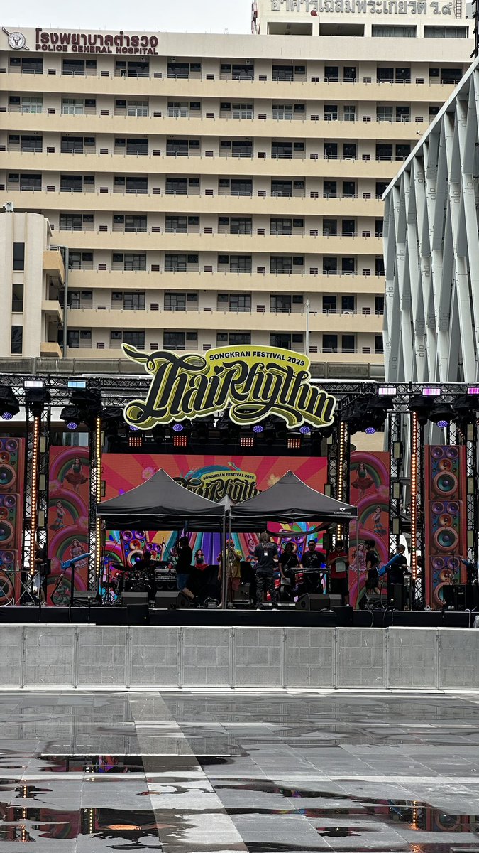 larpaiting's tweet photo. ขอมอบมงให้งานยอดเยี่ยมแห่งปี 👏🏻  เต็ม 10 ให้ 100 นะครับ @ThaiRhythmFest 

#ThaiRhythm2025 
#ThaiRhythm https://t.co/UyrFOarRJX