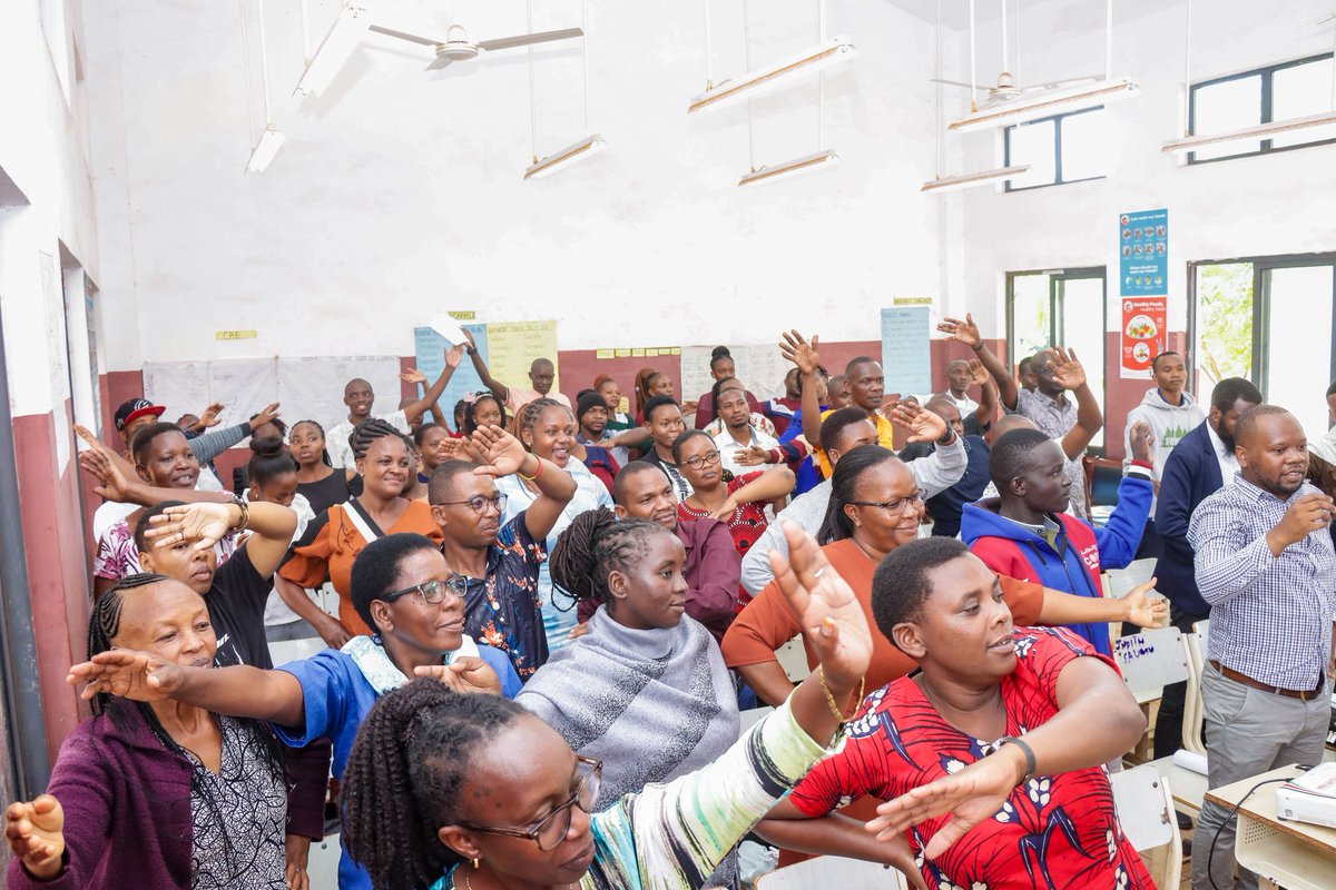 techkidzafrica's tweet photo. Yesterday marked the beginning of our 1st training session under the #ACLP #TaitaTaveta Chapter, with over 60 educators. 
We engaged in discussions  aimed at equipping the educators to reach out to over 9,000 learners in the count with #DigitalLiteracy skills. https://t.co/D3RQLDwCeO