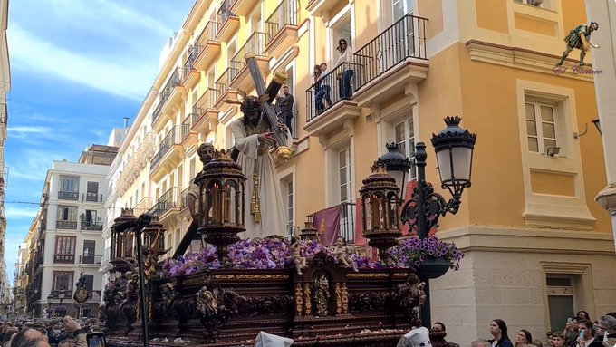 Vídeo Jesús Nazareno del Amor por Calle Nueva de Cádiz 2025