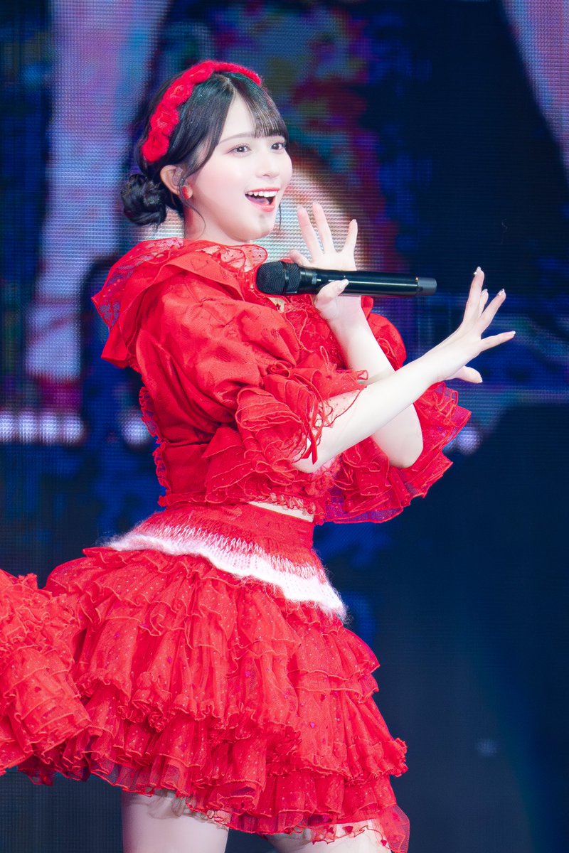 全人類をトリコにしちゃうぞ L・O・V・E 佐々木舞香♪''🎤✨🤍 佐々木