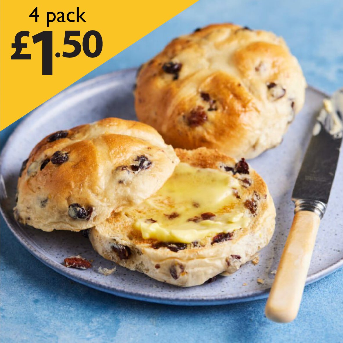 Get the treats in ready for the Easter weekend, starting with delicious Hot Cross Buns from Scarborough based local bakers Cooplands Bakery 🐤

Pick up a 4 pack for just £1.50 at your local Proudfoot store.