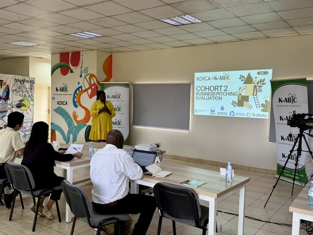 ScaduKabic's tweet photo. #SCADUprojectUpdates!
#HappeningNow!
We’re excited to witness the Cohort 2 finalists of the Strengthening Capacity for Youth in Agribusiness Development in Uganda project take the stage for their business pitching event at the K-ABIC Head Office in Kampala.
These talented young entrepreneurs are presenting innovative agribusiness ideas, each competing for a chance to receive $10,000 loan financing to grow and scale their ventures.
This project, proudly funded by @KoicaUganda, is empowering Uganda’s youth to drive transformation in the agricultural sector — creating jobs, boosting incomes, and contributing to food security.
Let’s cheer them on as they shape the future of agribusiness in Uganda!