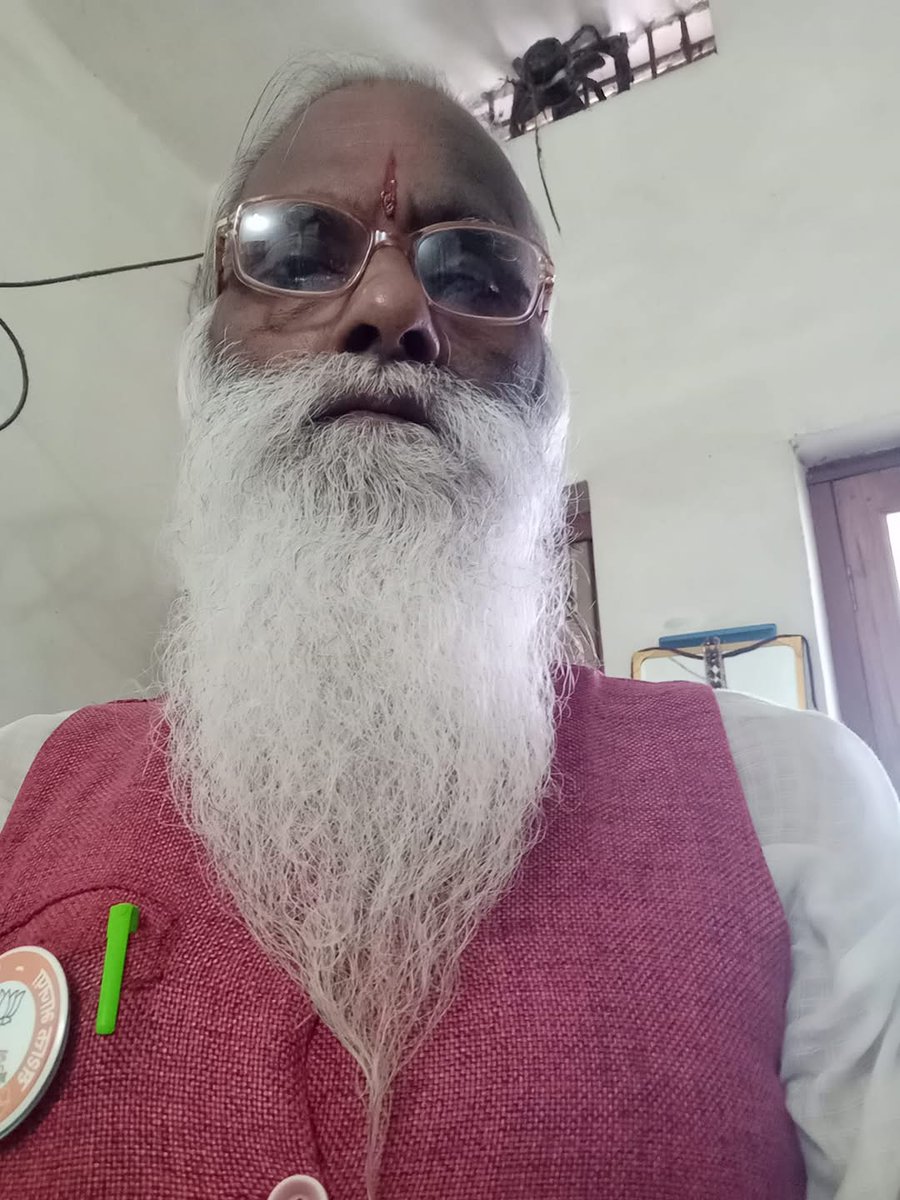 GCJain442580's tweet photo. भारत, छ,ग, हम भी हैं भाजपा से राष्ट्रीय अध्यक्ष बनने को तैयार हममें क्या कमी है वर्ष 1985 से लगातार दीन रात भाजपा के संगठन का काम कर रहे हैं वर्ष 1980 के पूर्व जनसंघ का काम करते थे लागातार पार्टी को सम्पूर्ण समय देने का काम कर रहे हैं और हम भी बेचलर है संगठन का पूर्ण अनुभव https://t.co/LCHX4veuBh