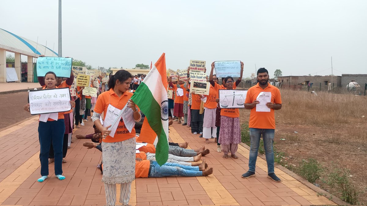 Savijayy (@vizzzz29) on Twitter photo गलती किया किसी और ने भुगत रहा कोई और है।CG_B.ed_samayojan
CG_B.ed_samayojan
CG_B.ed_samayojan
CG_B.ed_samayojan
<a href="/narendramodi/">Narendra Modi</a>
<a href="/AmitShah/">Amit Shah</a>
<a href="/brijmohan_ag/">Brijmohan Agrawal</a>
<a href="/vishnudsai/">Vishnu Deo Sai</a>
<a href="/ArunSao3/">Arun Sao</a>
<a href="/vijaysharmacg/">Vijay sharma</a>
<a href="/amitmalviya/">Amit Malviya</a>
<a href="/pankaj_media/">पंकज कुमार झा</a>
<a href="/OPChoudhary_Ind/">OP Choudhary</a> गलती किया किसी और ने भुगत रहा कोई और है।CG_B.ed_samayojan
CG_B.ed_samayojan
CG_B.ed_samayojan
CG_B.ed_samayojan
<a href="/narendramodi/">Narendra Modi</a>
<a href="/AmitShah/">Amit Shah</a>
<a href="/brijmohan_ag/">Brijmohan Agrawal</a>
<a href="/vishnudsai/">Vishnu Deo Sai</a>
<a href="/ArunSao3/">Arun Sao</a>
<a href="/vijaysharmacg/">Vijay sharma</a>
<a href="/amitmalviya/">Amit Malviya</a>
<a href="/pankaj_media/">पंकज कुमार झा</a>
<a href="/OPChoudhary_Ind/">OP Choudhary</a>
