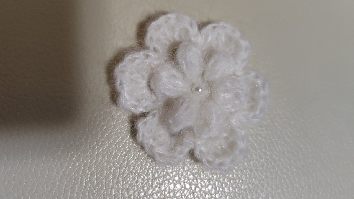 C8FyWFP3sIIoTKB's tweet image. 広瀬先生のシルクのモチーフ、メッシュワークの素敵な作品。モチーフを編んでみた。