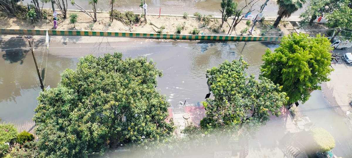 twitsumitna's tweet photo. @PMOIndia @dm_ghaziabad @AMRUTCityGzb @CMOfficeUP @narendramodi  wake up..   @wakeup
15th April latest photos #noaction @nsitharamanoffc  shame on our tax collection.  now you can add sewage swimming pool tax  too https://t.co/KacqCGvwRX