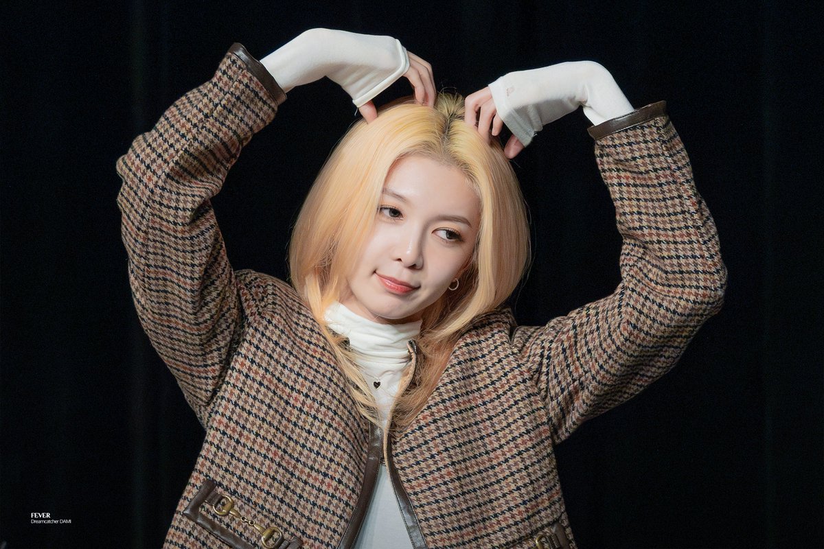 FEVER_DAMI's tweet photo. 250105
ㅅㄹㄷㅇ

#드림캐쳐 #다미 #Dreamcatcher #DAMI https://t.co/YvSh3pZ28t