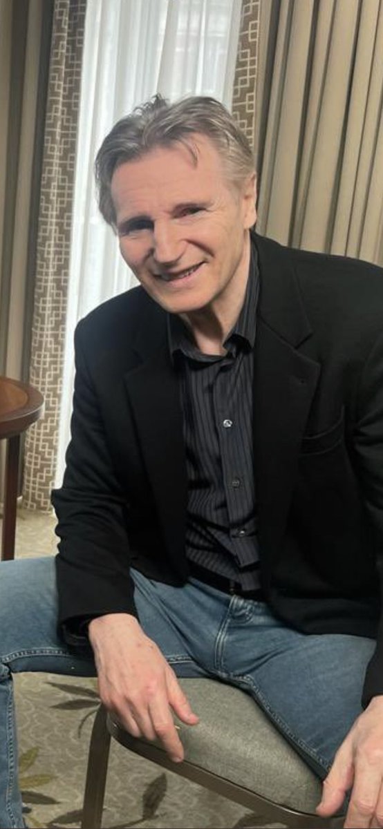 Spread Love Keeps The World 🌎 Will Be Happy Place