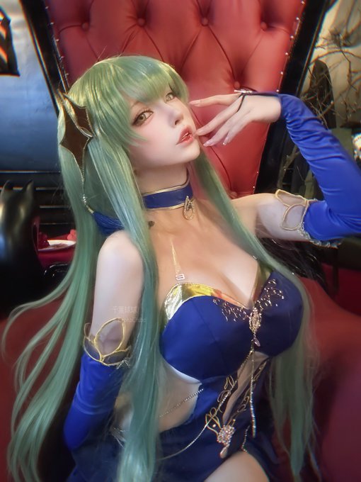 Twitterのコスプレ画像24