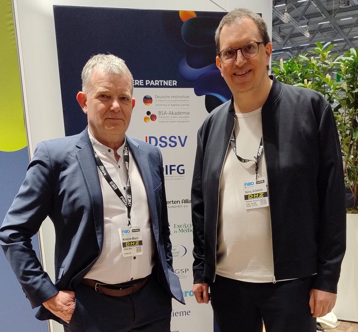 EU-TRAINS tweet media