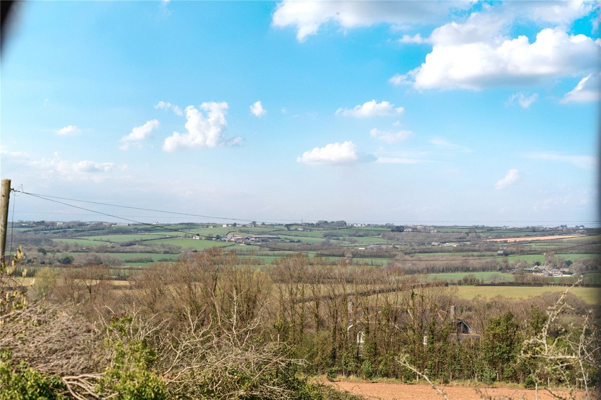 JS_Cornwall's tweet image. #Newhomes

#TorsView #Wadebridge #Cornwall

Set in an elevated position on the edge of Wadebridge, this exclusive new development offers a peaceful residential setting with panoramic views. 

Plot 6, £565,000
jackson-stops.co.uk/properties/205…

Plot 1, £725,000
jackson-stops.co.uk/properties/205…