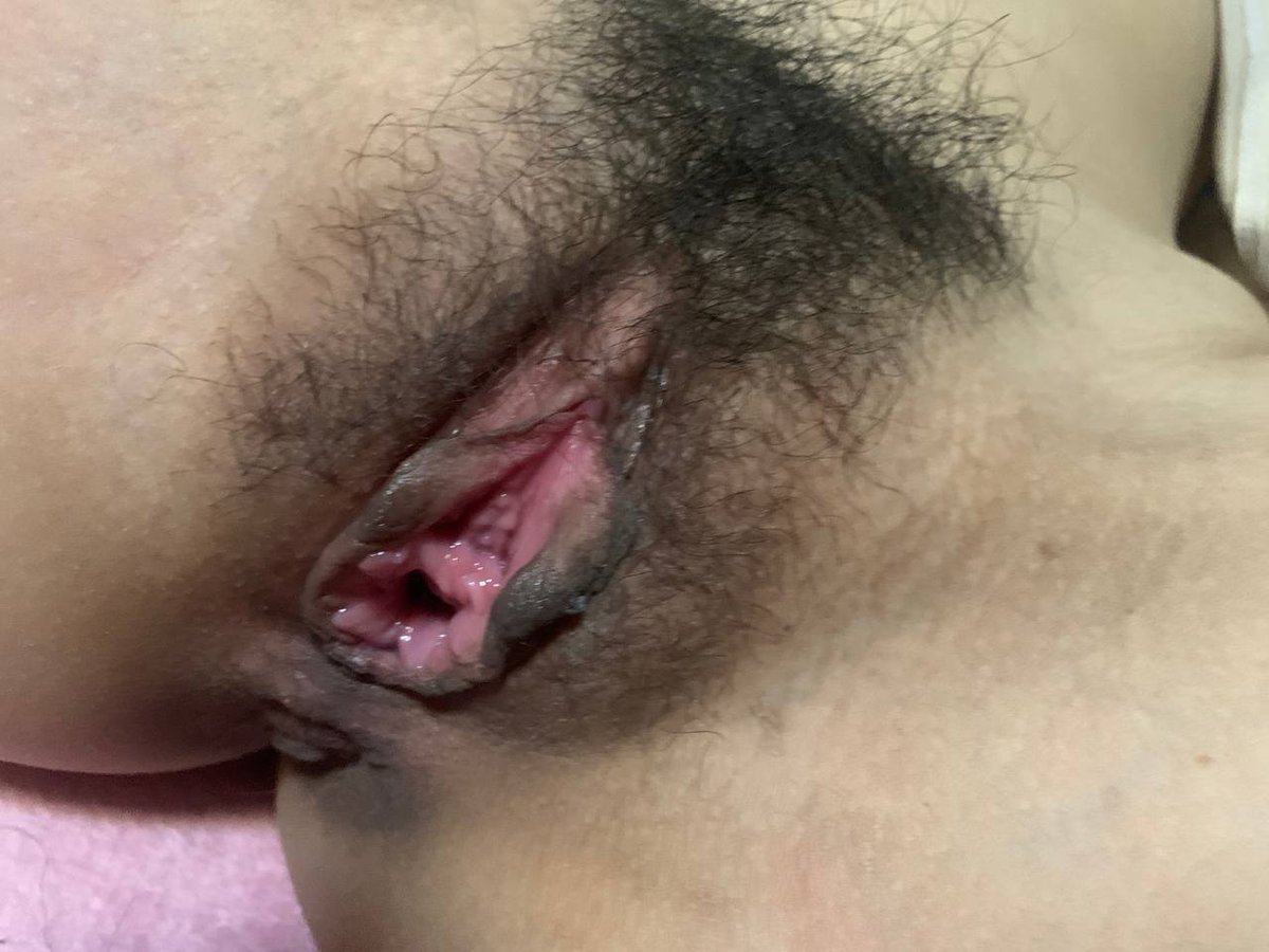 真的有人願意舔黑森林嗎
想找人愛愛
你先幫我口舔濕濕的
然後無套內射我
#想舔我的留言
#免費愛愛 https://t.co/ICLsejqUYq