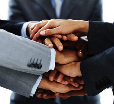 EdgeCommerce's tweet photo. 𝐇𝐚𝐬 𝐁𝐄𝐄 𝐏𝐫𝐨𝐜𝐮𝐫𝐞𝐦𝐞𝐧𝐭 𝐠𝐨𝐧𝐞 𝐨𝐟𝐟 𝐭𝐡𝐞 𝐝𝐞𝐞𝐩 𝐞𝐧𝐝? https://t.co/nWSOP9k1uy
“Black Economic Empowerment, or BEE, was born out of necessity. South Africa’s history is a jagged scar - apartheid left a legacy of exclusion so profound that even the most ardent free-market evangelist would concede some form of redress was inevitable. Enter BEE, stage left, in the early 2000s, with a noble promise: level the playing field, open doors, and build an economy that looks more like the rainbow nation we’re so fond of touting. Procurement policies - those rules nudging (or strong-arming) companies to buy from black-owned businesses - were the engine room of this grand experiment.”