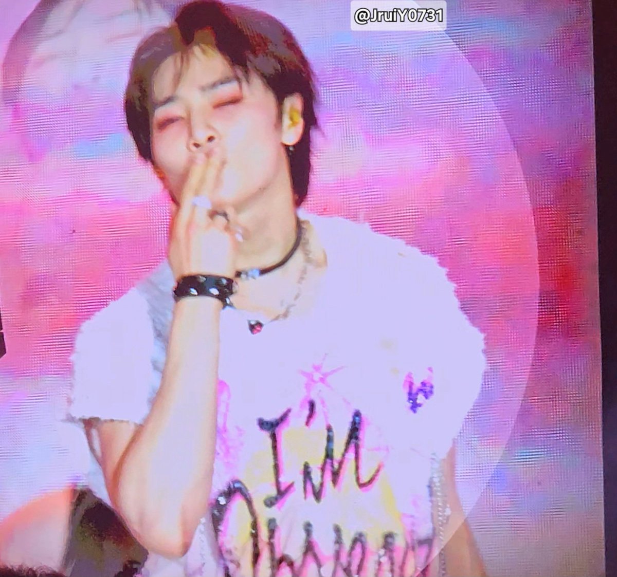 JRuiY0731's tweet photo. @Stray_Kids https://t.co/rSOiMCZZW4