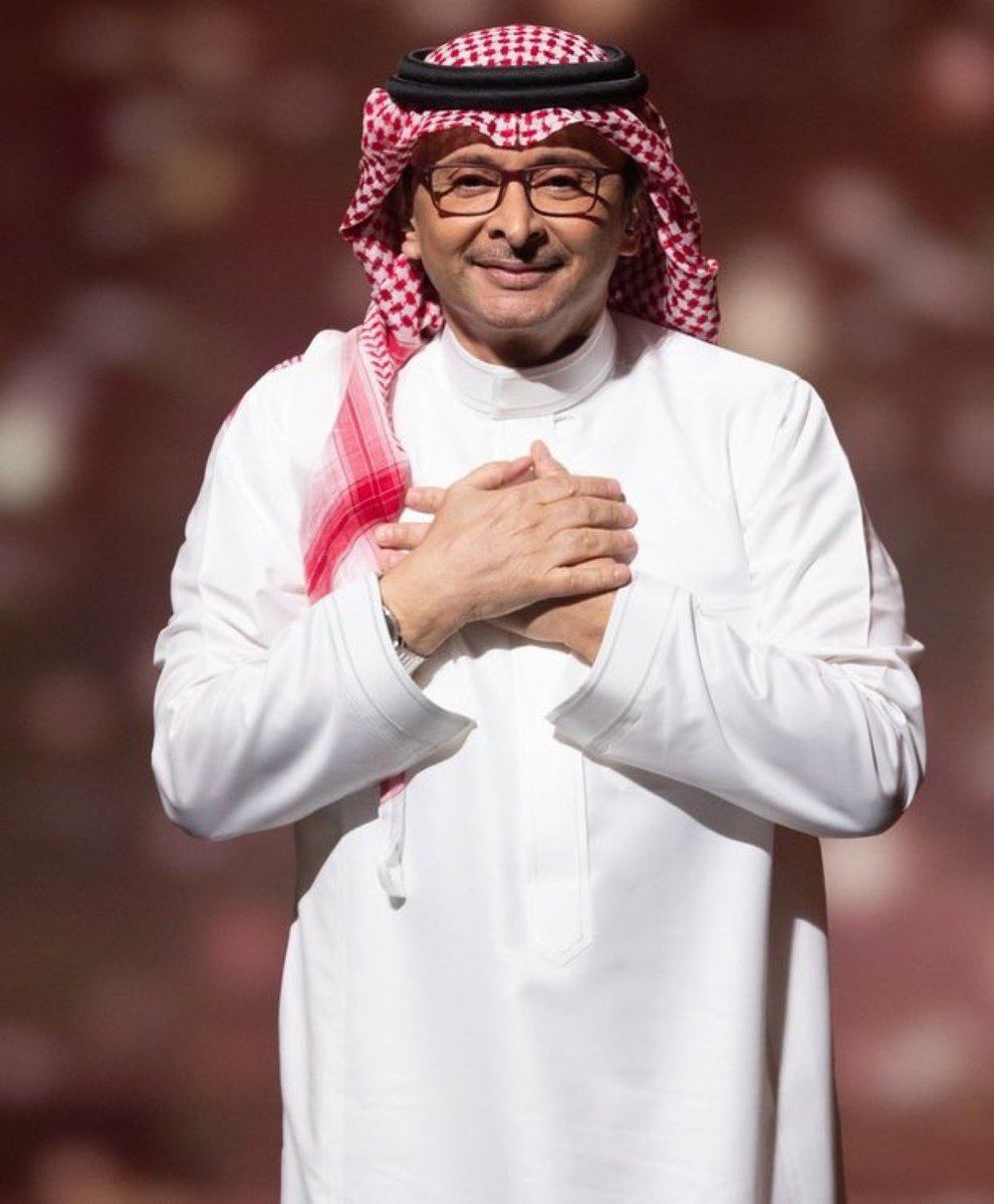 _mad7_'s tweet photo. قالها عبدالمجيد عبدالله :

في كل صباح ابتدي احبك من جديد 
وين النهاية وانا كل يوم ارجع ابتديك ؟❤️ https://t.co/hPTHhppAP4