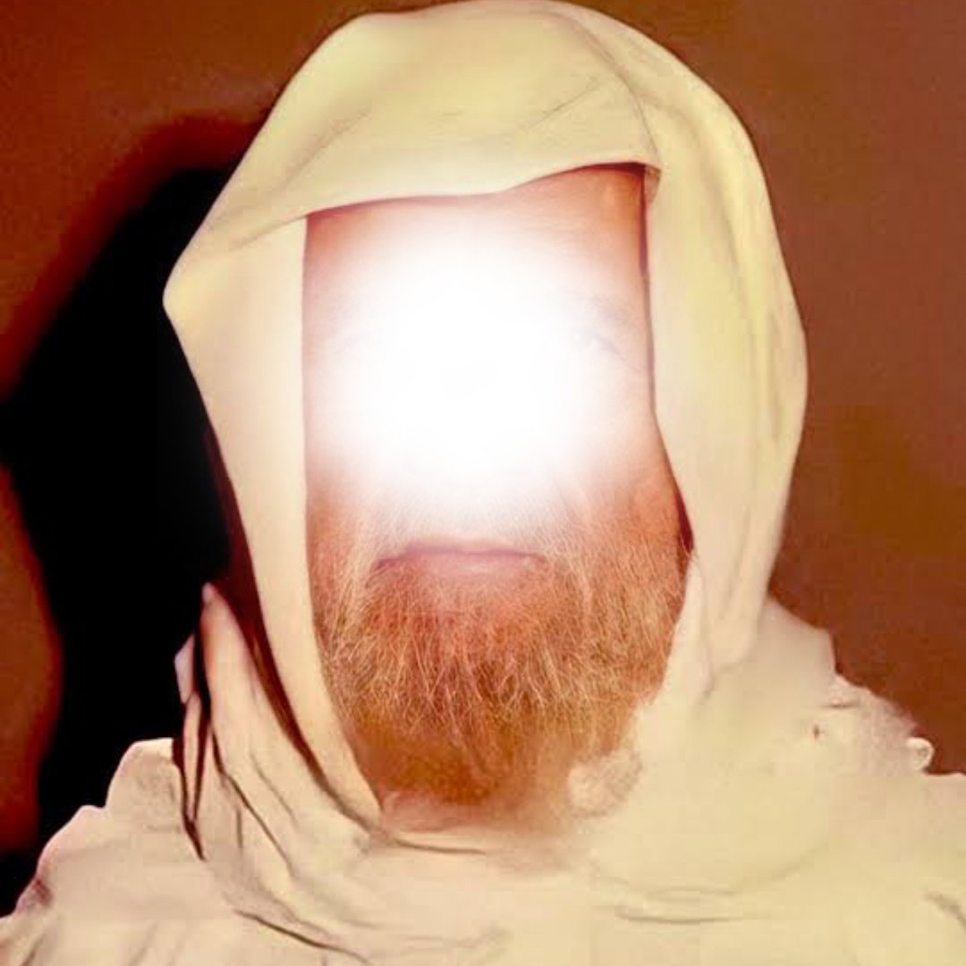 Her3130's tweet image. Imam Ahmad, رحمه الله, said:

"The death of an entire tribe is less serious than the death of one scholar."

مجموع الزوائد ۱/۲۰۱