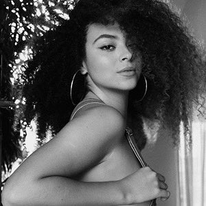 heiimalba's tweet photo. #NuovaFotoProfilo https://t.co/GY3s2vl06D