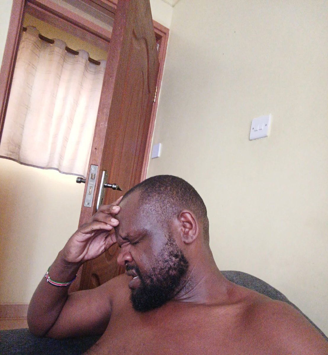 osoroKE's tweet photo. Somebody tell CBEX that we know that they are joking sasa wakuwe serious warudishe pesa ei https://t.co/uSFXUtZ1Ed