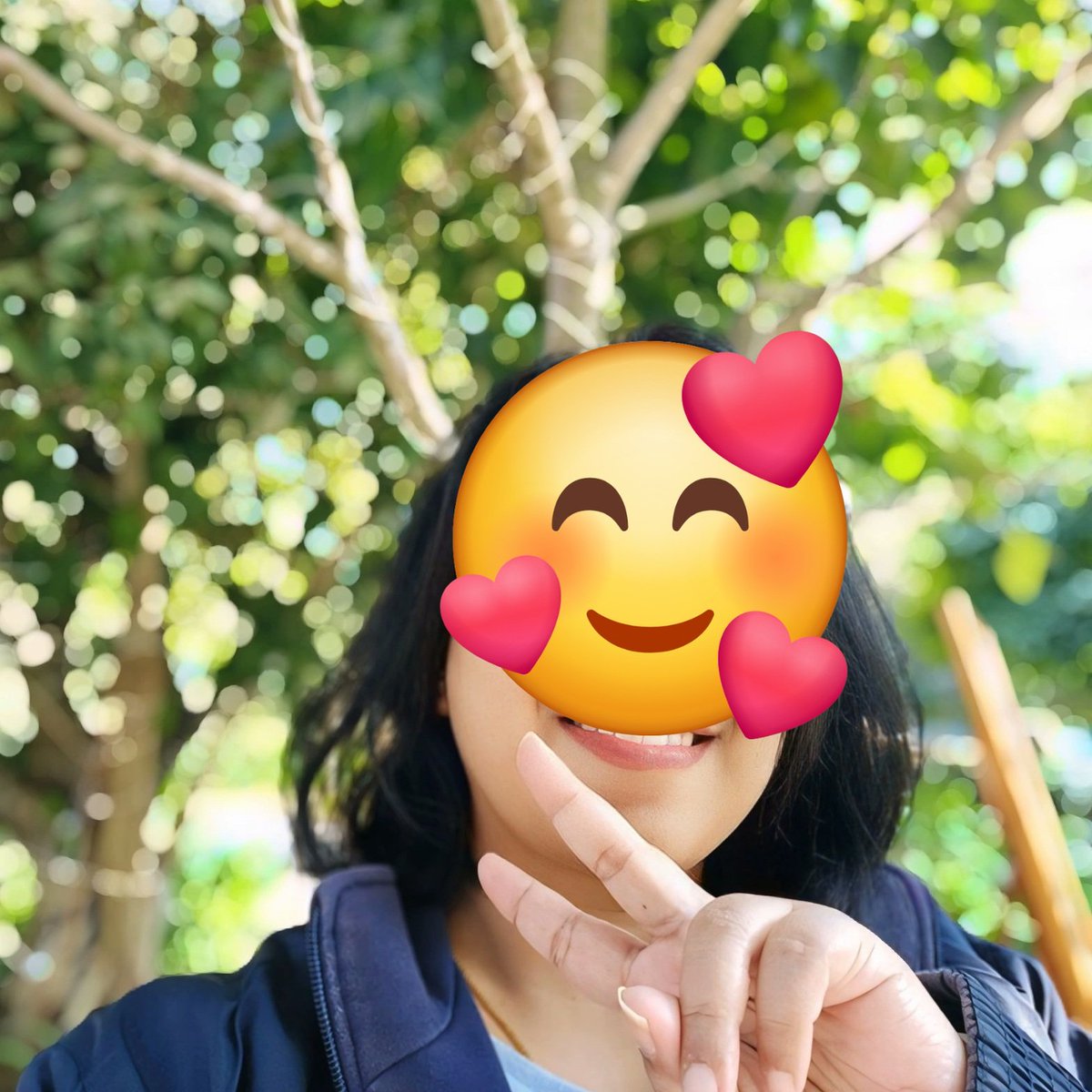 AugustBee87's tweet photo. Wish I had long, elegant fingers like him #justafan #TaylorZakharPerez https://t.co/mK5ZEfjV6s