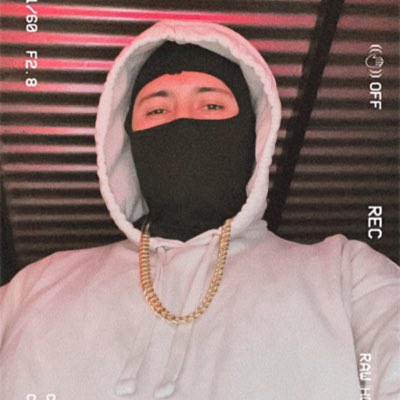 DimeloTavoo's tweet photo. #NuevaFotoDePerfil https://t.co/vTH8MzroNg