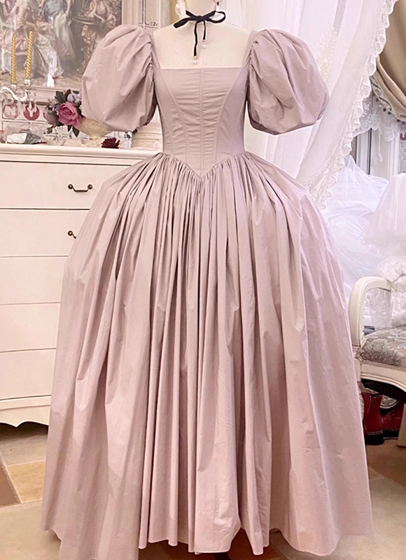 VictorianGown's tweet photo. 2025 New Customize Edwardian Victoiran Dresses &amp; Ball Gowns Historical Fashion Costumes

https://t.co/y2pAeWSggl

#victorianfashion #victoriandress #victorianballgown #victorianera #HistoricalFashion #edwardianfashion #1880sfashion #perioddress https://t.co/C6JU0KJ9vJ