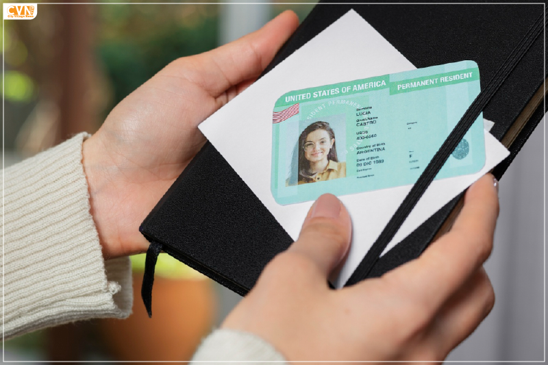 CityVillageNews's tweet photo. Planning a vacation? From May 7, 2025, #airports will require a #REALID to board flights. What is it? How to get it? Find out everything you need here:
https://t.co/szgVOB9avq
#REALID #TravelTips #TSAUpdate https://t.co/o9nE7jeQ7y