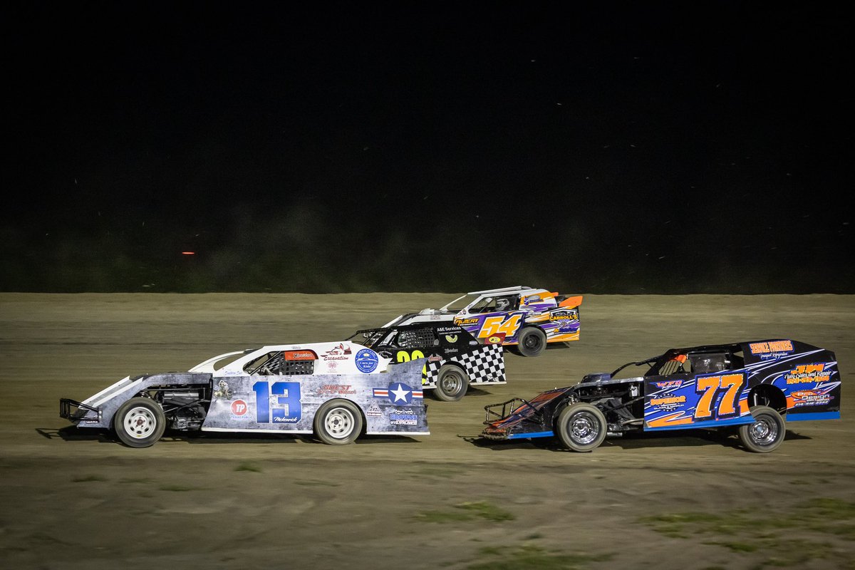 AuteryMS54's tweet photo. Love these photos from this past weekend at Big o speedway 🏁🤟 https://t.co/oeXVn7gsEz