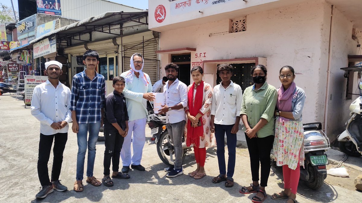sfimaha's tweet image. On Ambedkar Jayanti, SFI Ambajogai (Beed) launched a free library for students, inaugurated by SFI State Secretary Rohidas Jadhav. With 50K worth of books, it&apos;s a step towards empowering education! #AmbedkarJayanti #SFI #LibraryInitiative