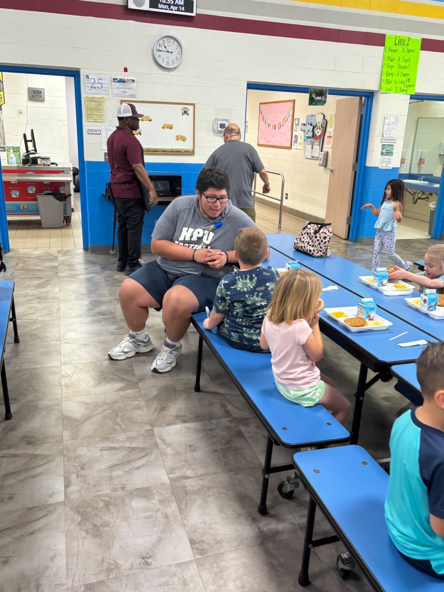 Day in the life of a <a href="/HPUFootball/">Howard Payne University Football</a> Player:

Train
Class
Lunch Duty with Elementary students
Student-Athlete GPA recognition 
Practice 
Study Hall
Volunteer for Banquet SetUp

Brownwood Brotherhood
Student-Athlete Experience!
Proud of this group can’t wait for practice tomorrow!