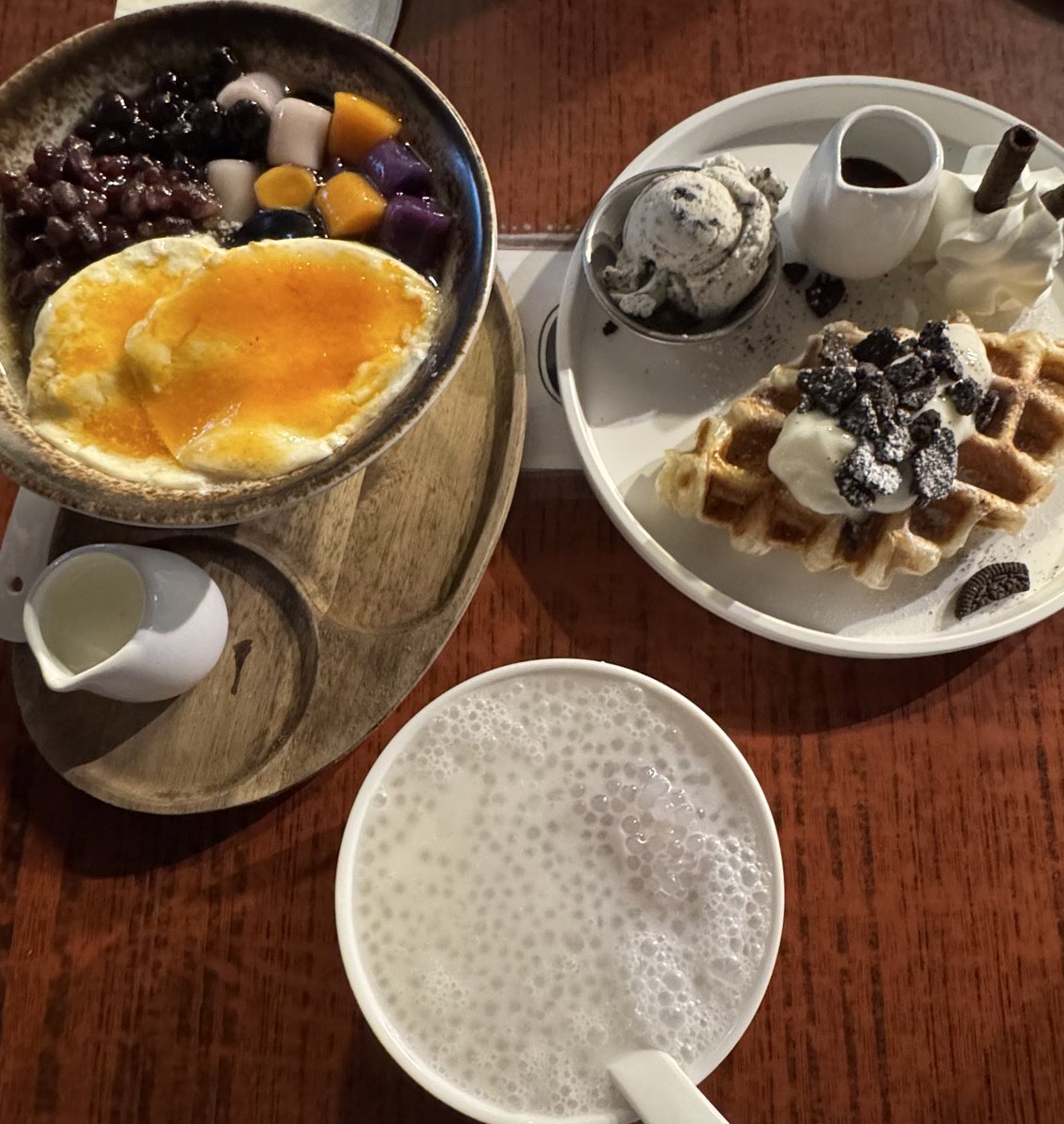 Had a great time with <a href="/mmmuuuooo343434/">反差夫妻muo34</a> last night! Wonderful to chat with a couple around our age, enjoy some interesting conversations, and savor good food. What more could we ask for on a regular Monday night?