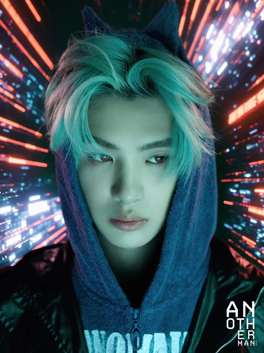 YUEHUA_OFFICIAL's tweet image. 【#黄明昊 ｜ AnotherMan Issue 8】

   逃离现实 踏上未知的旅程
   边际巡游 探索多元异世界

#HuangMingHao #乐华娱乐