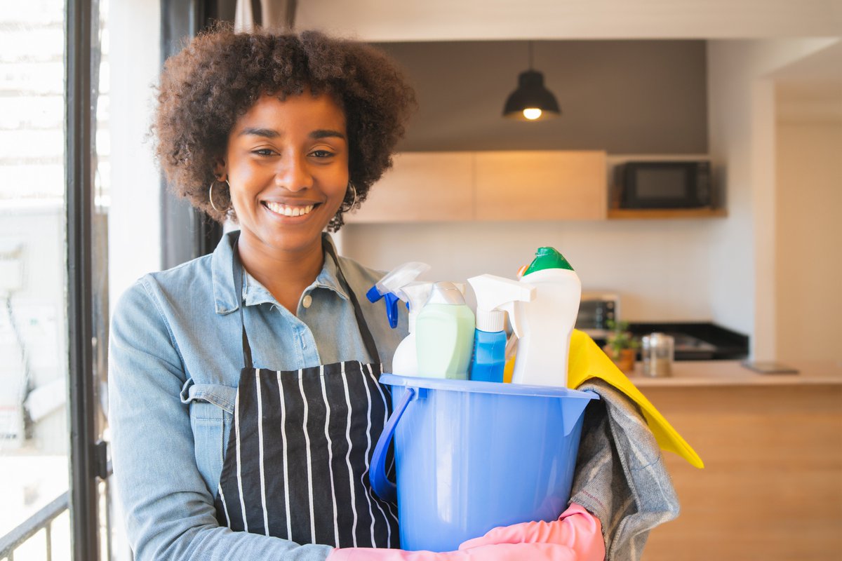 PRODWUSA is asking domestic workers to be paid a pension fund similar to UIF

Workers will contribute a percentage of their wage for retirement.

Fact: SA has employed 850k domestic workers, contributing 5.2% to total employment in the country.
zimoja.co.za