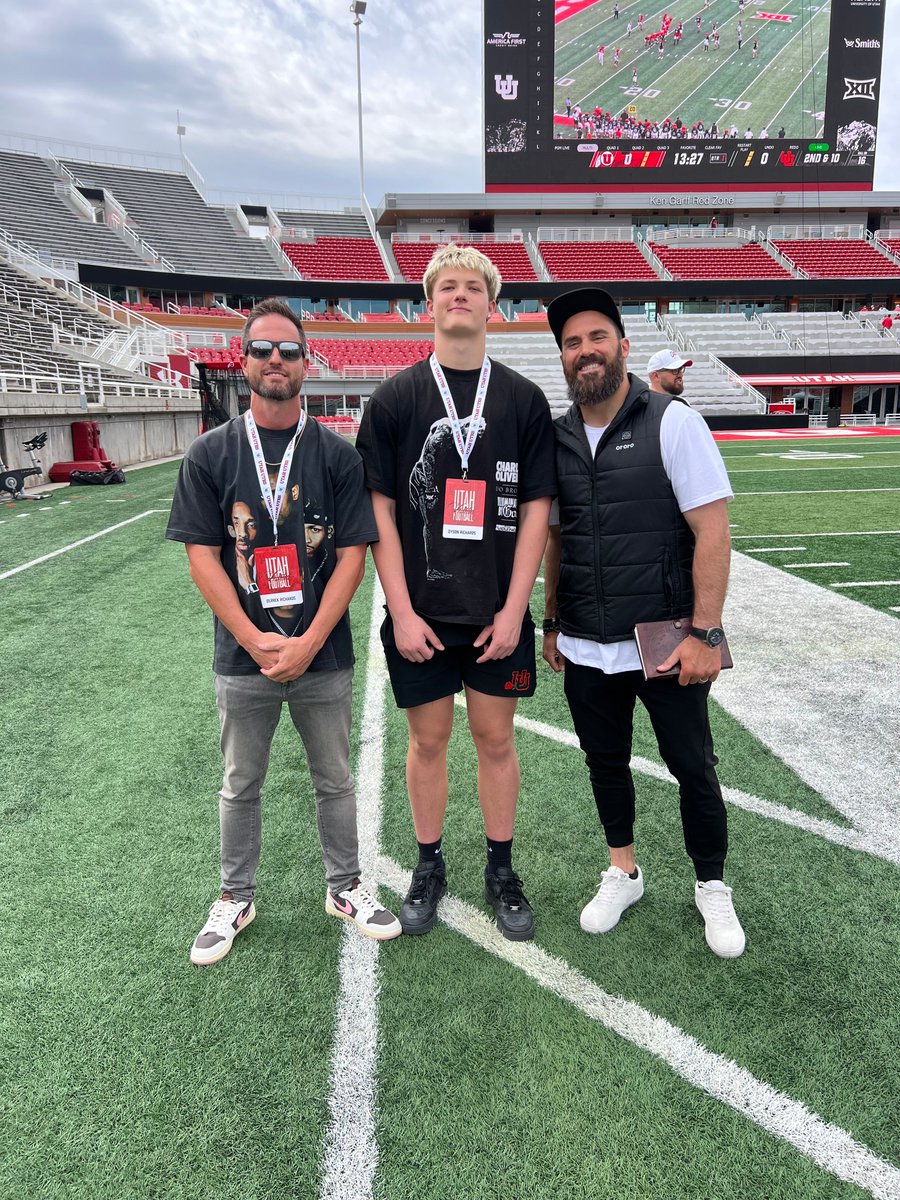 Dyson Richards (@dysonrichards26) on Twitter photo Always good catching up with THE Eric Weddle <a href="/weddlesbeard/">Eric Weddle</a> at my <a href="/Utah_Football/">Utah Football</a> spring practice visit on Saturday!! It's been too long... hoping we can play you guys this fall!
<a href="/FWhittinghamJr/">Fred Whittingham Jr.</a> <a href="/UtahCoachWhitt/">Kyle Whittingham</a> <a href="/RSNBUtes/">Morgan Scalley</a> <a href="/Coach_Beck7/">Jason Beck</a> <a href="/ShaneSmithUtah/">Shane Smith</a> <a href="/Samuel_Jay13/">Sam Morrissette</a> <a href="/PWJefferis/">Patrick Jefferis</a> Always good catching up with THE Eric Weddle <a href="/weddlesbeard/">Eric Weddle</a> at my <a href="/Utah_Football/">Utah Football</a> spring practice visit on Saturday!! It's been too long... hoping we can play you guys this fall!
<a href="/FWhittinghamJr/">Fred Whittingham Jr.</a> <a href="/UtahCoachWhitt/">Kyle Whittingham</a> <a href="/RSNBUtes/">Morgan Scalley</a> <a href="/Coach_Beck7/">Jason Beck</a> <a href="/ShaneSmithUtah/">Shane Smith</a> <a href="/Samuel_Jay13/">Sam Morrissette</a> <a href="/PWJefferis/">Patrick Jefferis</a>