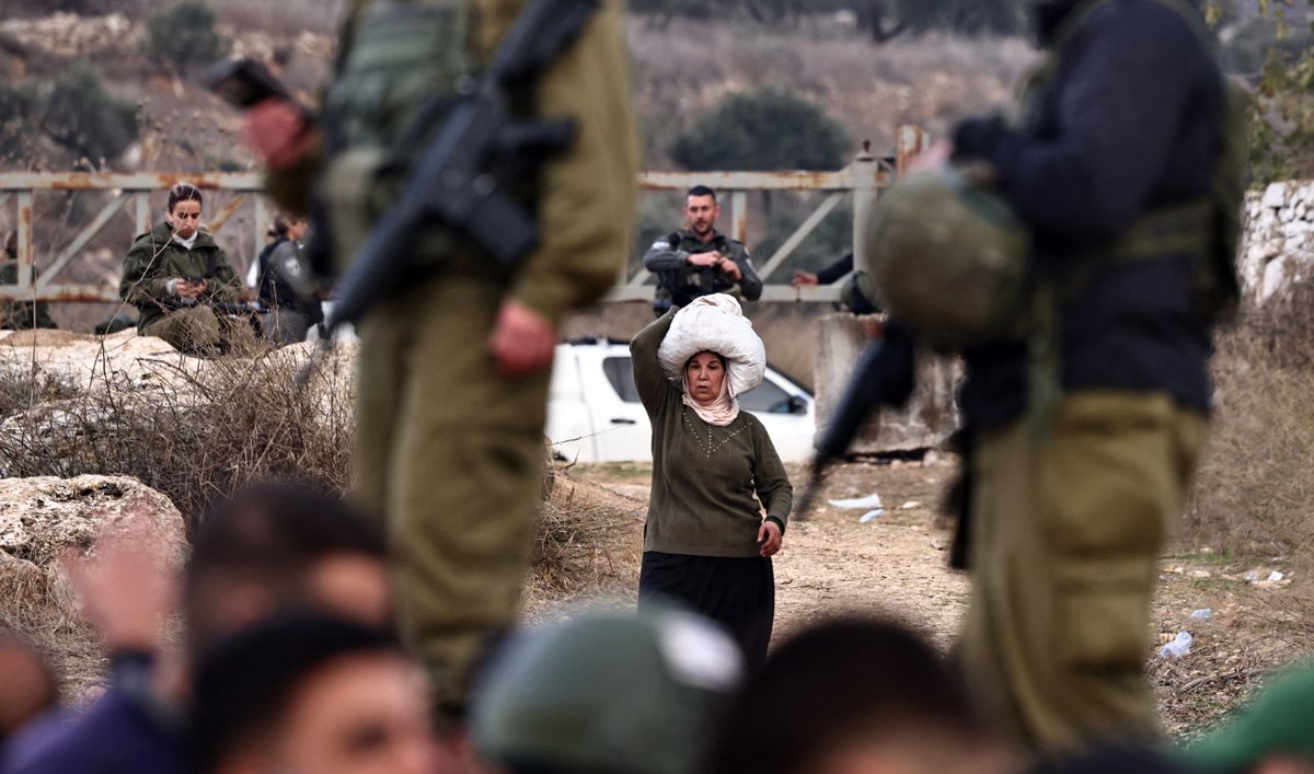 #SPOTLIGHT: “Army, police &amp; settlers have become a single unit” against #WestBank #Palestinians, says Alon Cohen-Lifshitz of <a href="/BimkomPlanners/">Bimkom במקום بمكوم</a> arab.news/5kwrs