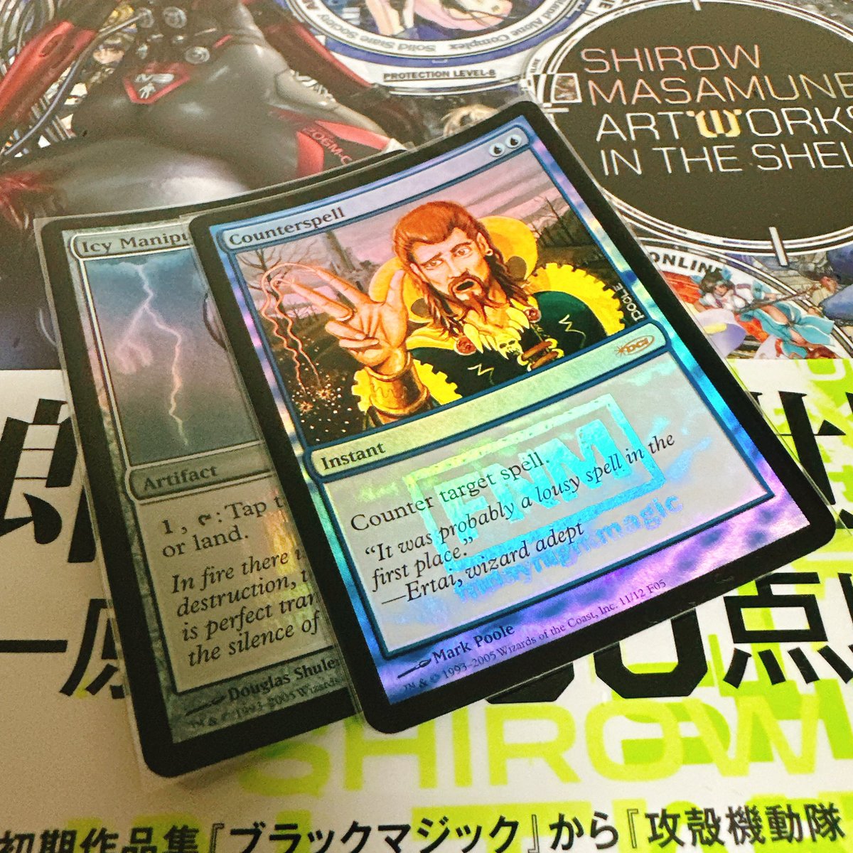 BarbedSextant's tweet photo. foilカードが反ってた
谷折り？乾燥させればいいんだっけ？ https://t.co/JdMt1DADC3