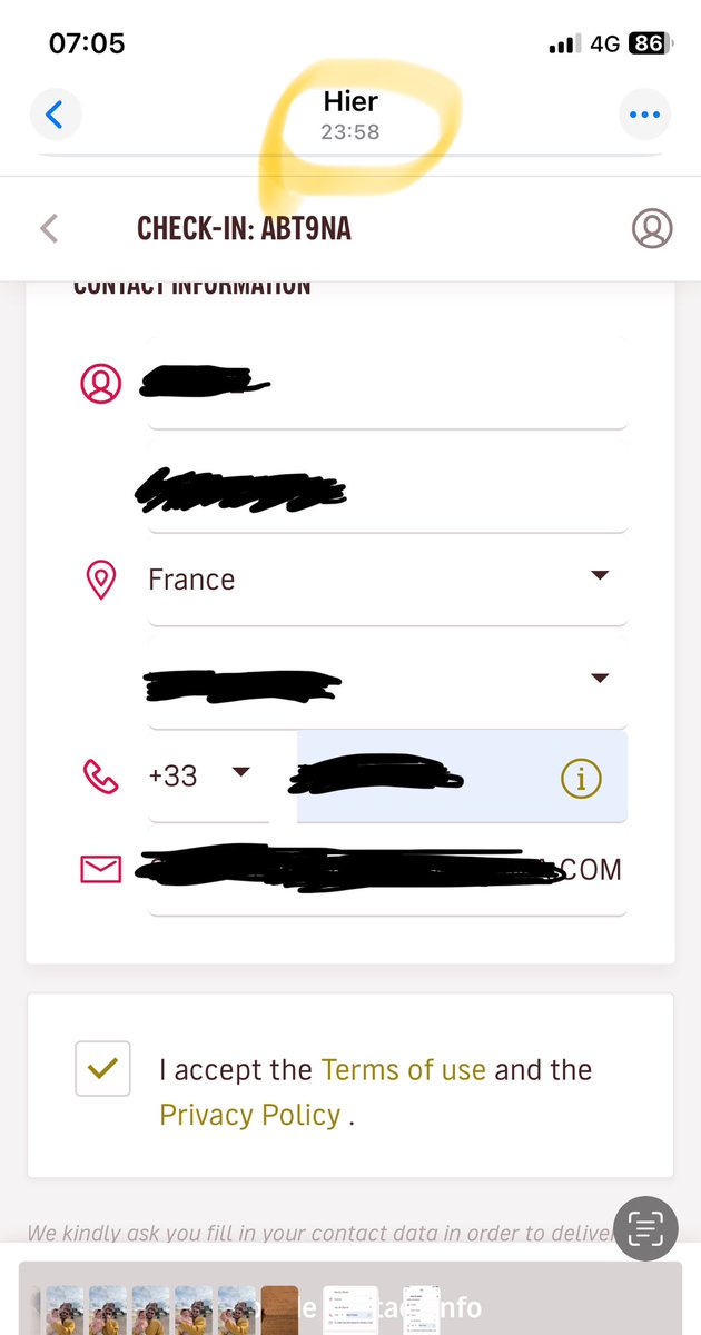 StopPub94's tweet photo. @volotea I’ve tried multiple times to register online yesterday for my 8:15 flight but couldn’t because I “needed more contact info” (that I gave) and this morning you just charged me 30€ for an airport booking?!?!?!? 
Isn’t too easy ?
What is your reimbursement procedure ? https://t.co/lHjszr2esW
