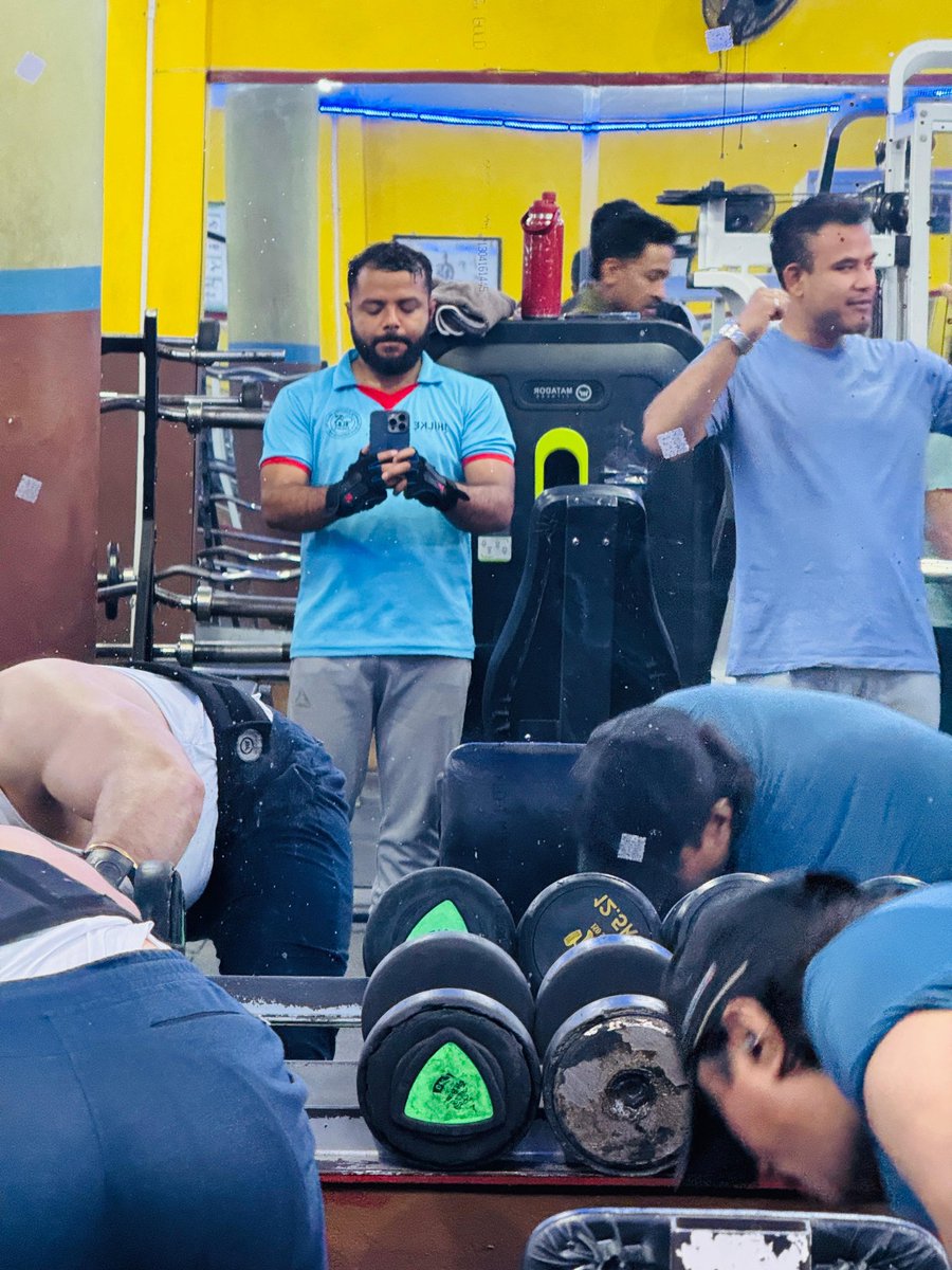 harishfarwest's tweet photo. "केही यात्रा एक्लै पूरा गर्नुपर्छ, ताकि जीवनले सिकाओस्—को साँच्चै आफ्नो थियो, र को मात्र साथमा थियो।"🙏🏻 https://t.co/sauu2SgKVg